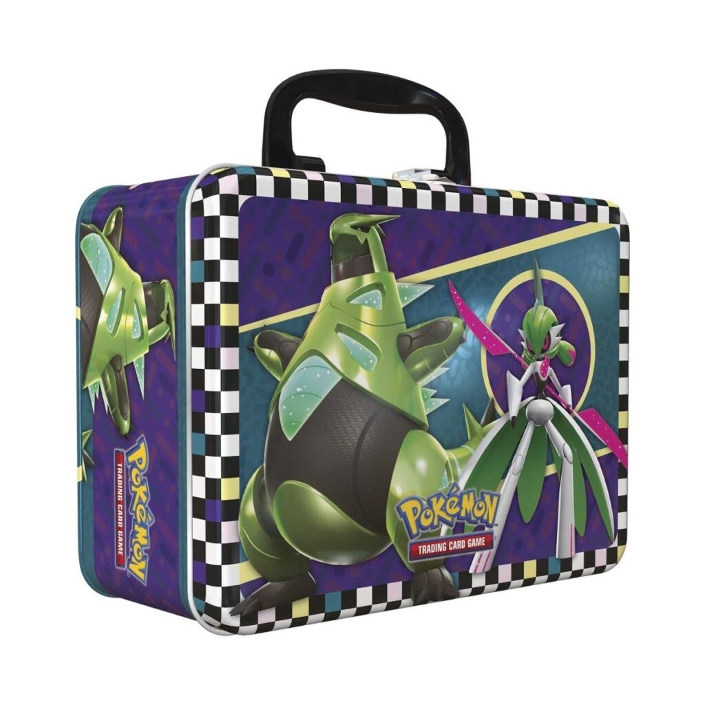 31cdbbe0-de02-5090-a2a4-67015a8e89fc-1024x1024-1.jpg Pokémon TCG: Collector Chest (Back to School 2024) - Image 1