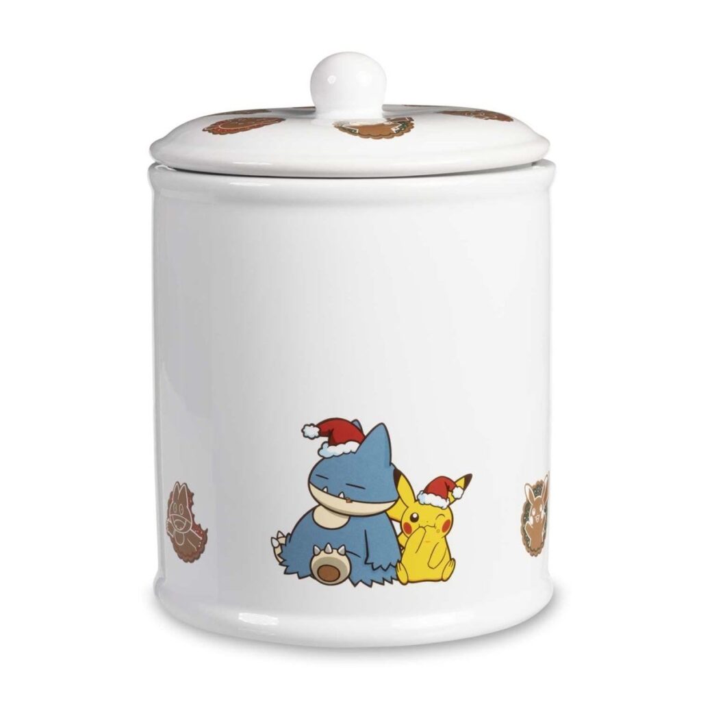 674124be-9433-57d1-aa6e-297173a11374-1024x1024-1.jpg Pikachu & Munchlax Pokémon Holiday Cookie Jar - Image 1